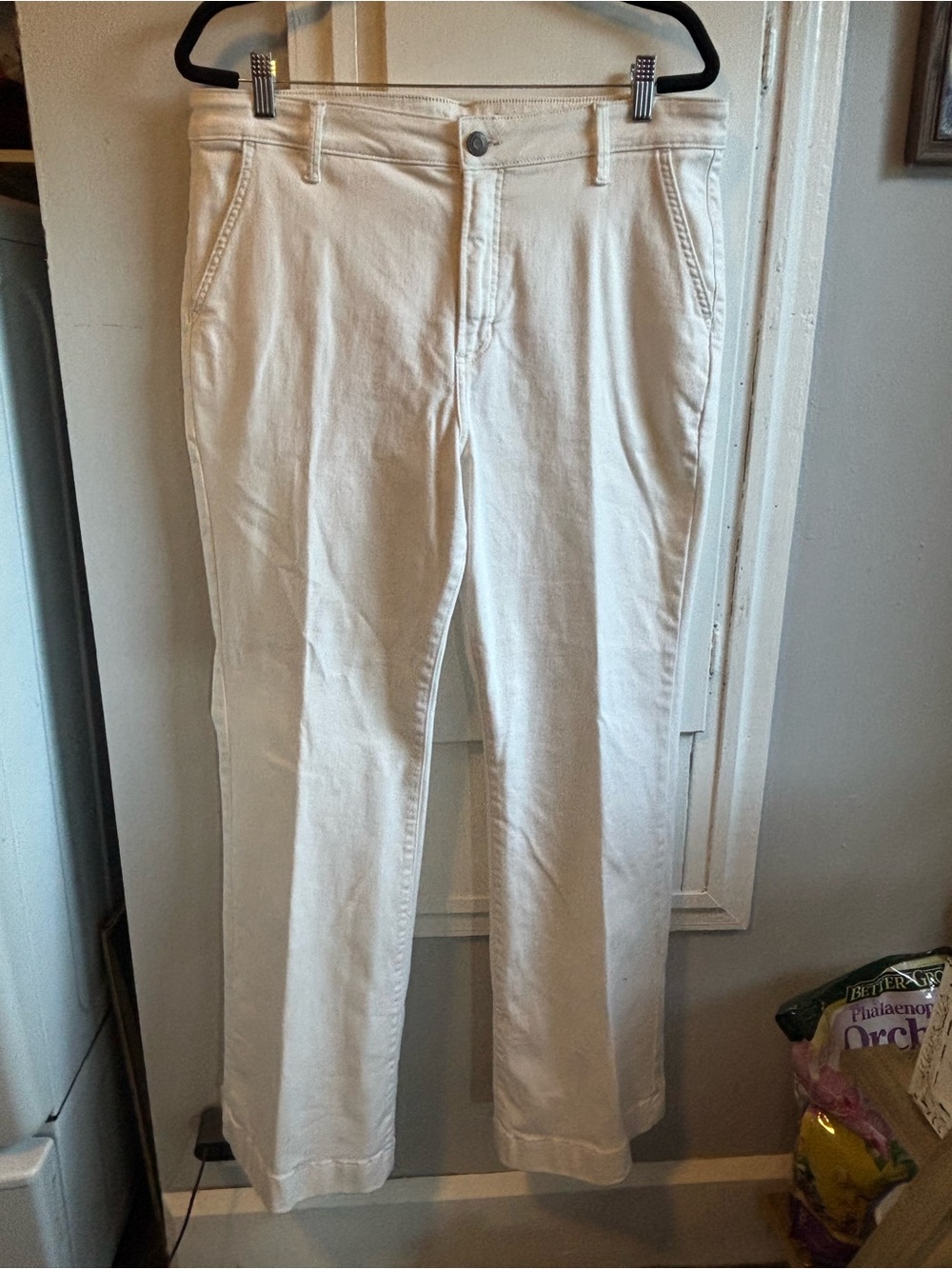 LC Lauren Conrad White Wide-Leg Jeans